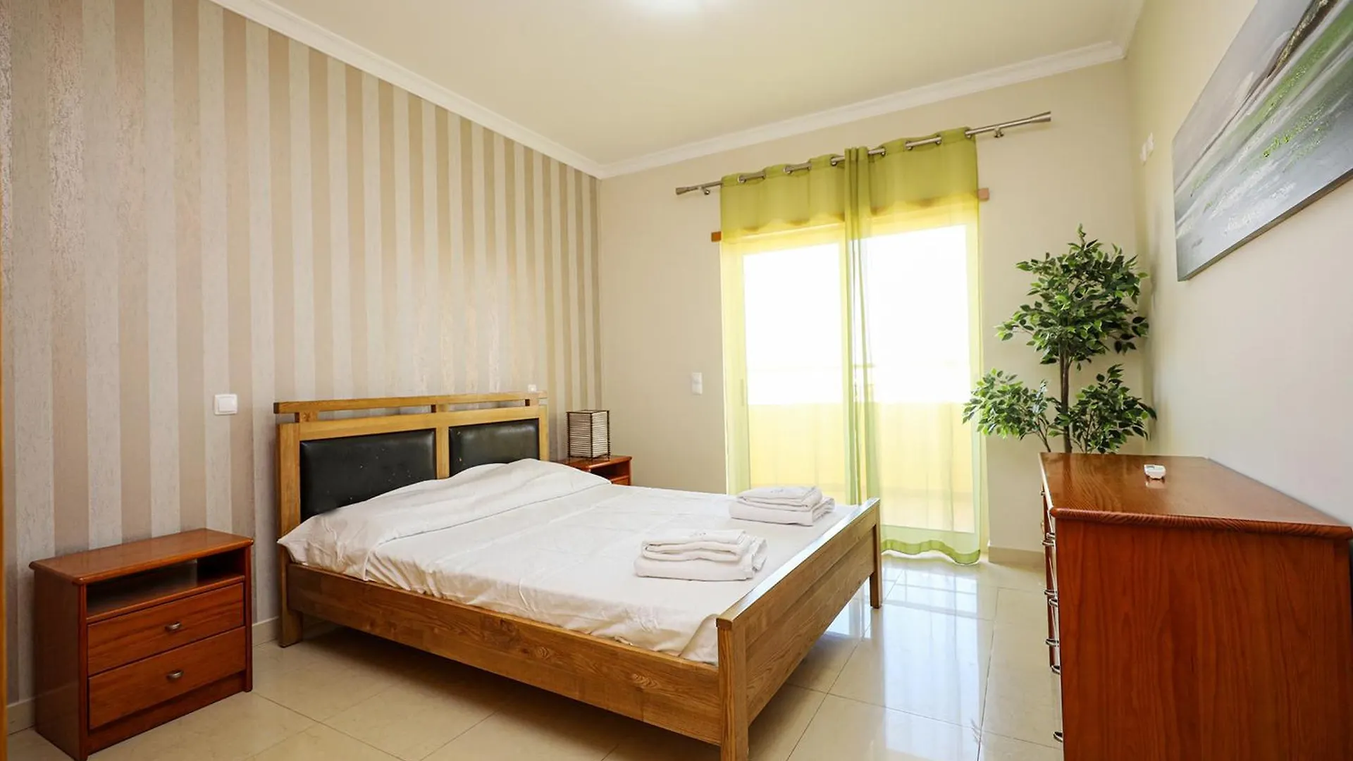 C07 - 3 Bed Luxury Penthouse In Downtown لاغوس شقة