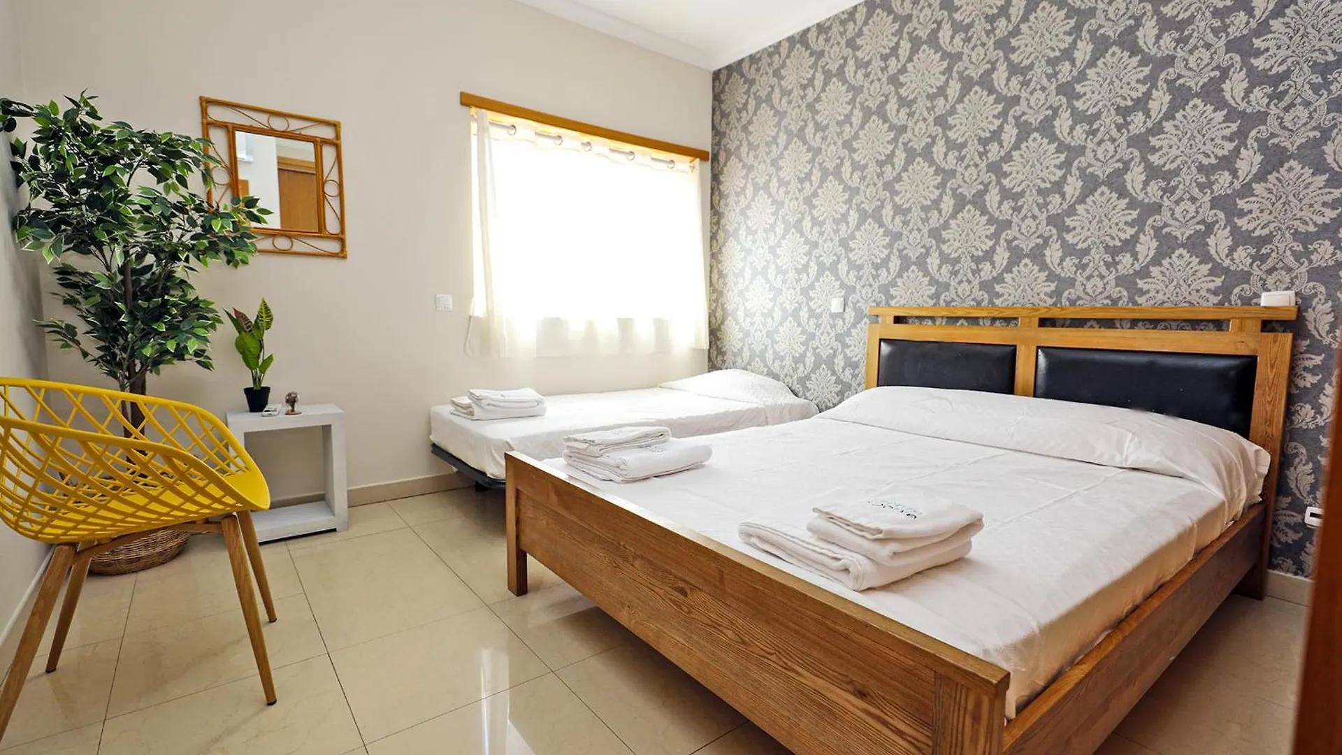 C07 - 3 Bed Luxury Penthouse In Downtown لاغوس