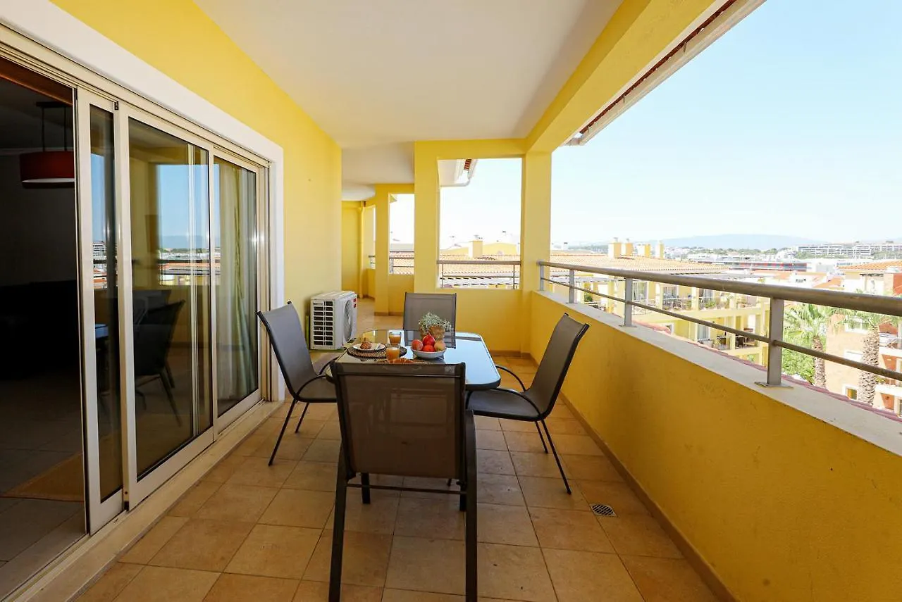C07 - 3 Bed Luxury Penthouse In Downtown Lagos Portugal